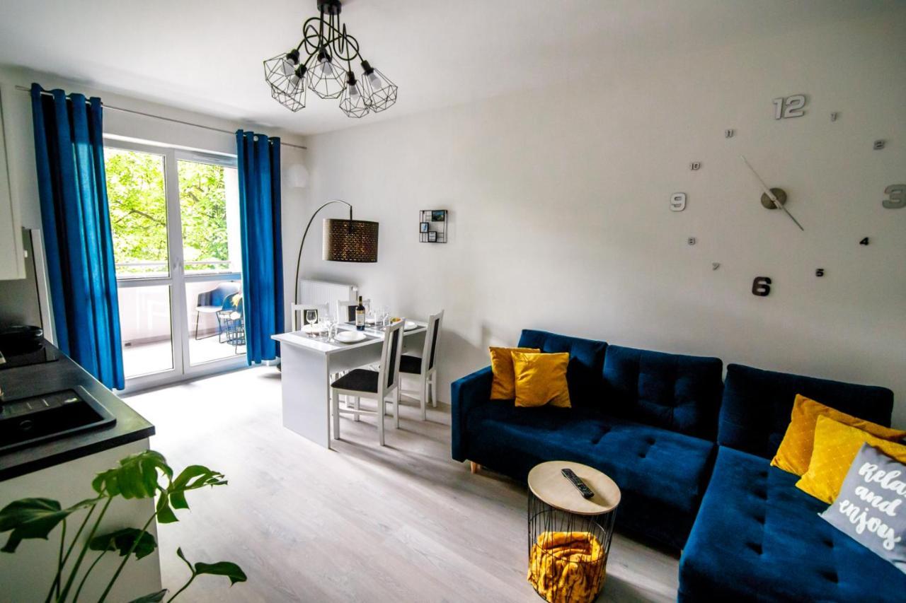 דירות אילאווה Apartament White מראה חיצוני תמונה